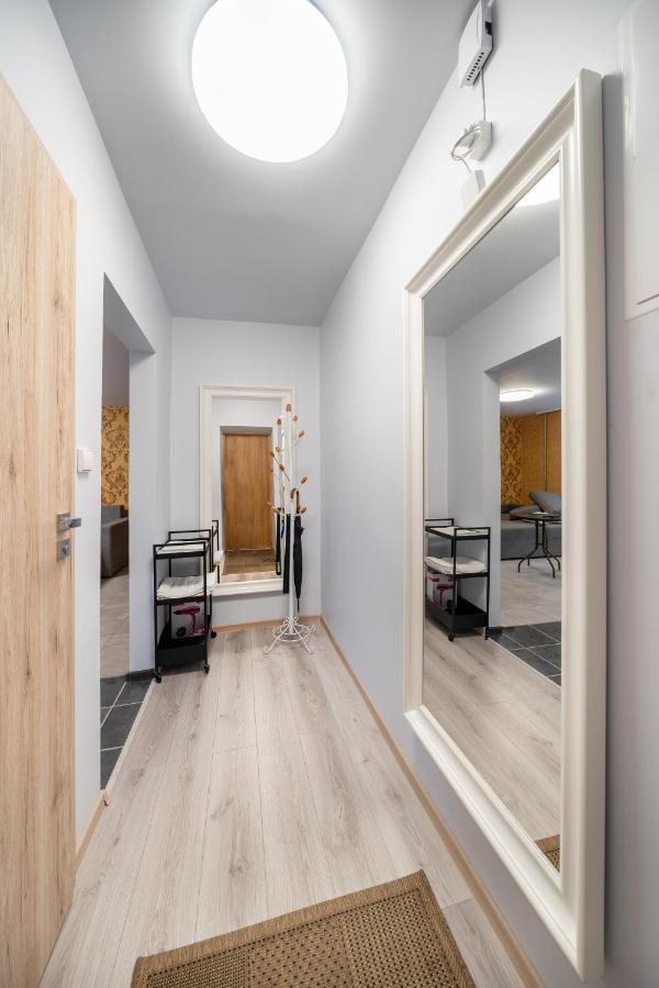 Wonderful Apartment In The City Center Šiauliai Exterior foto